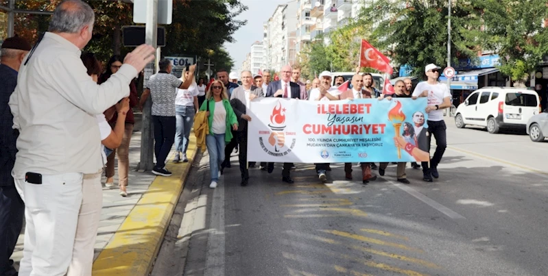 CUMHURİYET YÜRÜYÜŞÜ BEŞİNCİ GÜNDE SEYİTGAZİ’DE