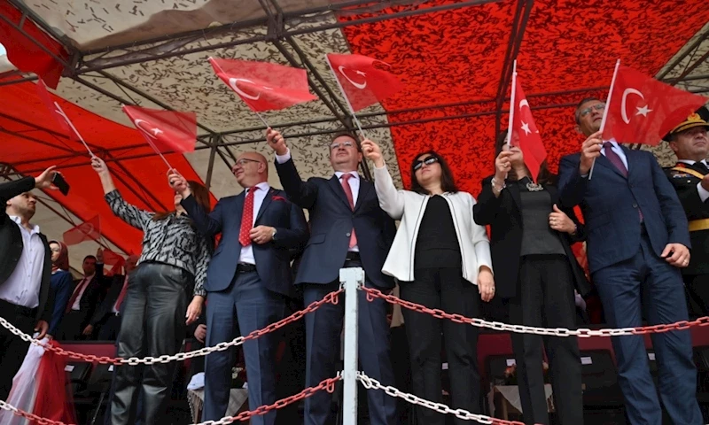 Manisa’da 100. Yıla Yakışır Muhteşem Tören