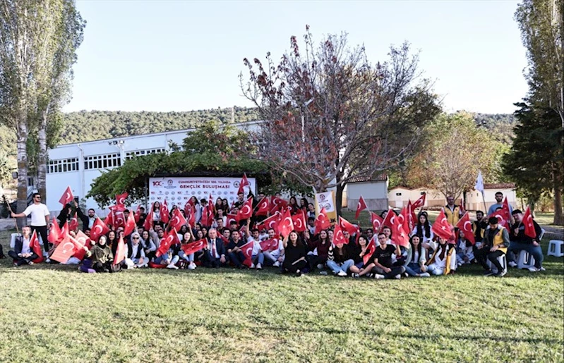 Başkan Zolan gençlerle Cumhuriyet coşkusunu yaşadı