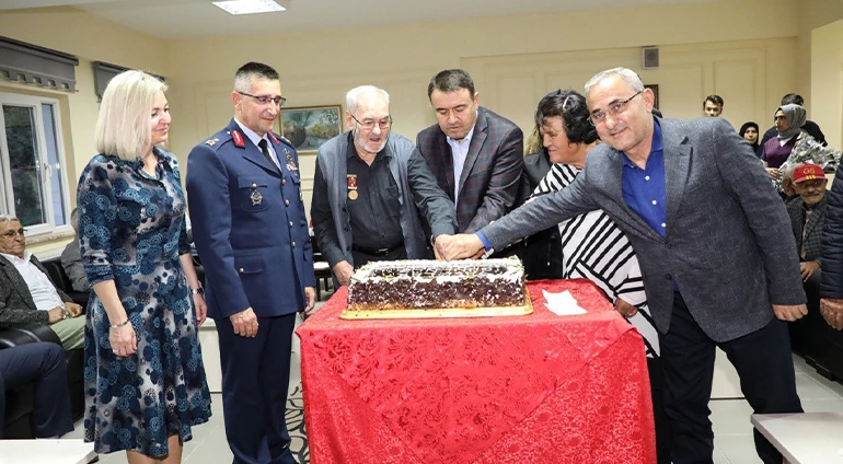 BAŞKANIMIZ IŞIK, BÜYÜKLERİMİZLE BİR ARAYA GELDİ