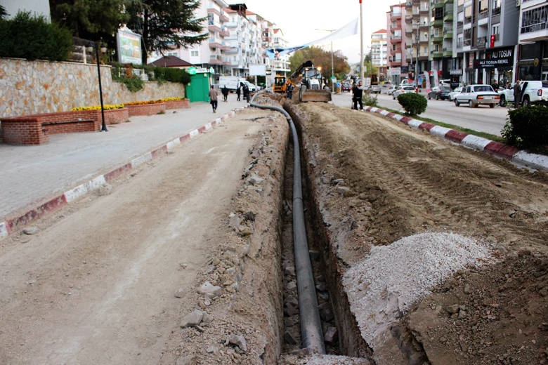 Elmalı’da 50 yıllık içme suyu hattı değiştiriliyor