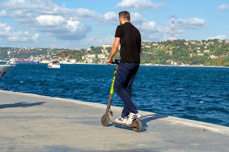 SKUTER HIZ SINIRI 5 İLÇEDE 12.5 KM/SAAT OLDU