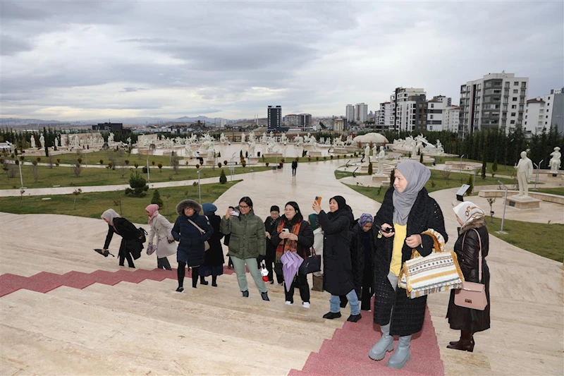 ETİMESGUT TÜRK TARİH MÜZESİYLE DÜNYAYA AÇILDI