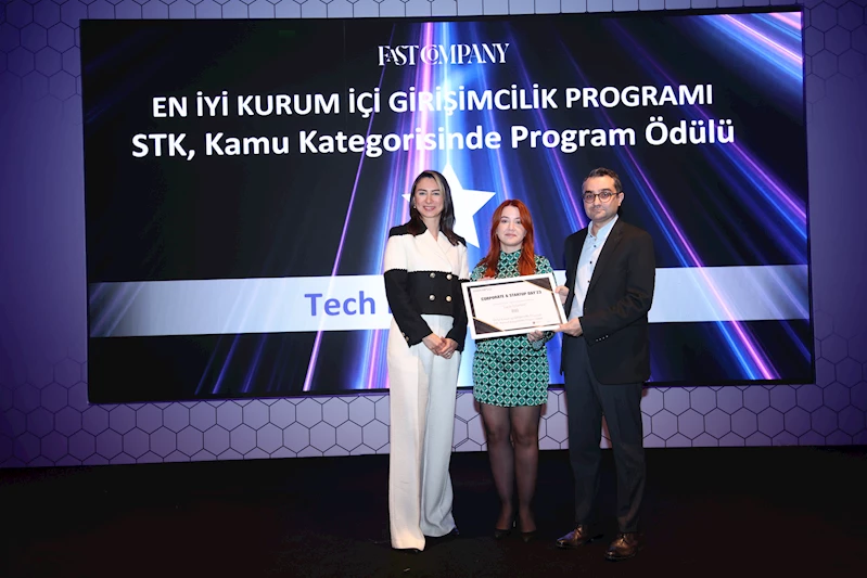 TECH ISTANBUL, KAMU VE STK EN İYİ PROGRAM ÖDÜLÜNÜ ALDI