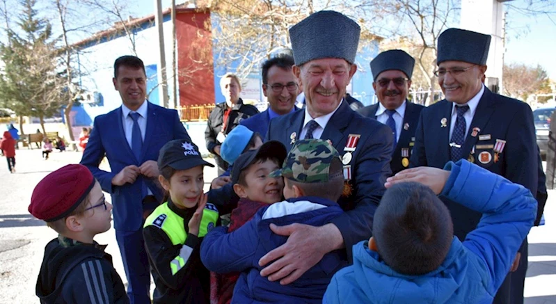 “Vatan ve Kahramanlık Buluşmaları” Projesi ile Öğrencilerle Gaziler Bir Araya Geliyor