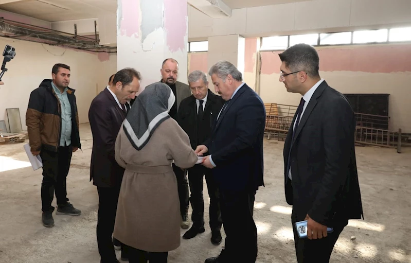 ÇOCUKLAR MELİKGAZİ’NİN MASAL EVİ VE OYUNCAK KÜTÜPHANESİ’Nİ ÇOK SEVECEK