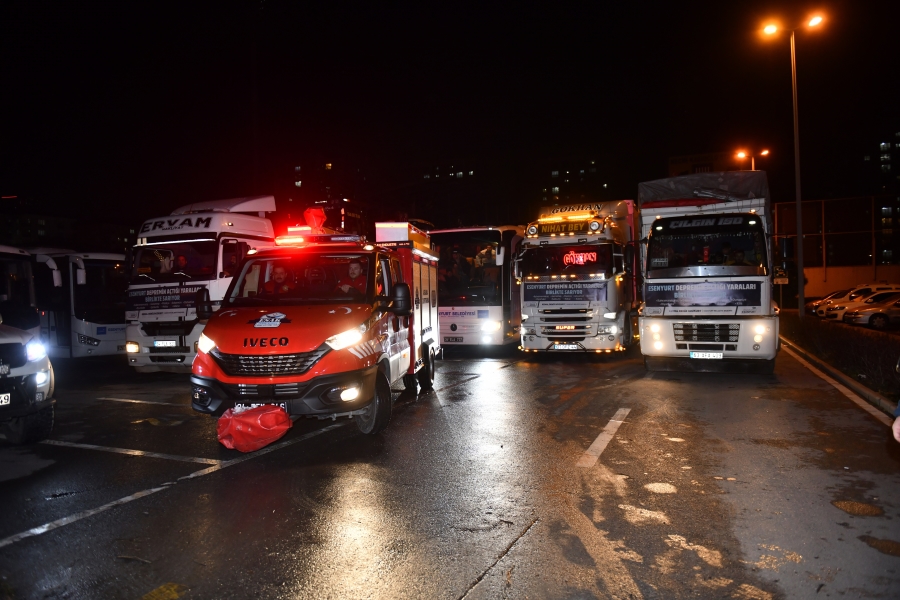 Esenyurt’ tan afet bölgesine gönül köprüsü kuruldu