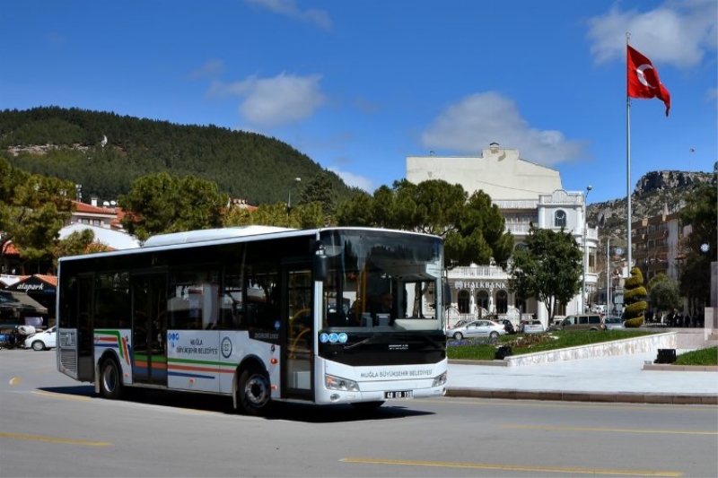 Depremzede Öğrencilere Ücretsiz Ulaşım