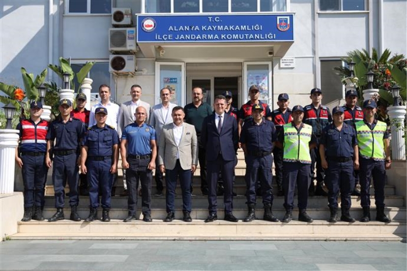 BAŞKAN YÜCEL’DEN YOĞUN BAYRAM ZİYARETLERİ