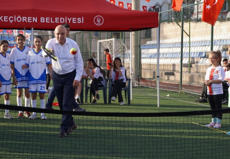 Keçiören’de Yaz Spor Okulları törenle başladı