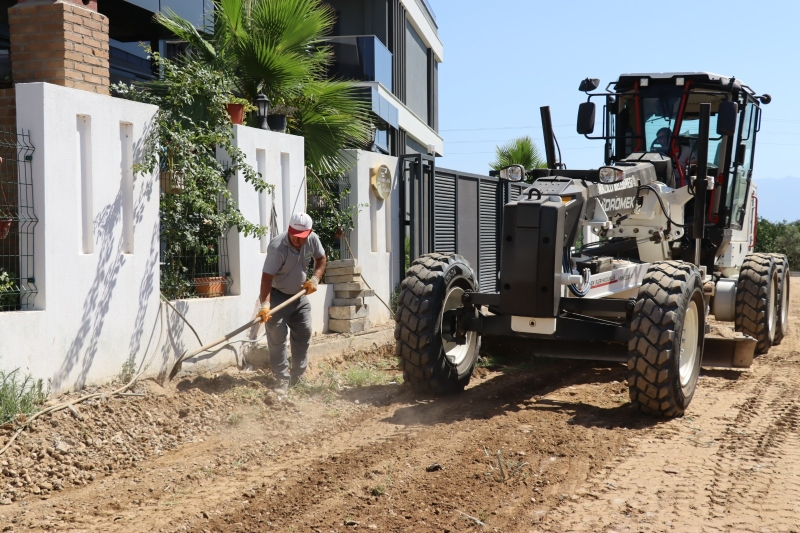 Nazilli’ye Sağlıklı ve sağlam yollar       Başkan Özcan; “yeni yollar ile vatandaşımızın hayatını kolaylaştırıyoruz”