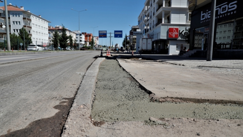 Zübeyde Hanım Caddesi’nde Yağmur Suyu Hatları Güçlendirildi