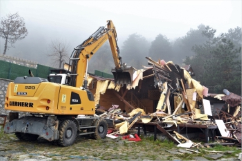 Osmangazi Kaçak ve Metruk Yapılardan Temizleniyor