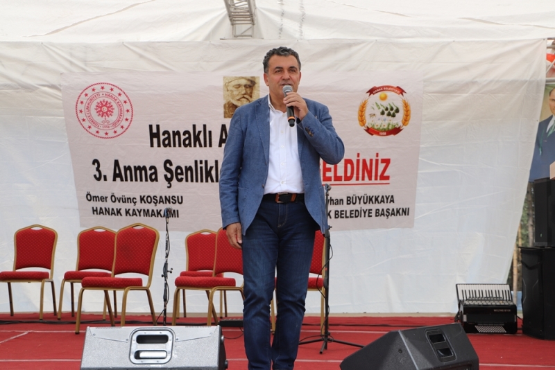 BAŞKAN DEMİR, HANAK VE GÖLE’DEKİ FESTİVALLERE KATILDI