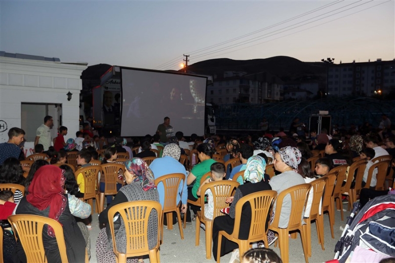 Açık Hava Sinema Günleri Devam Ediyor