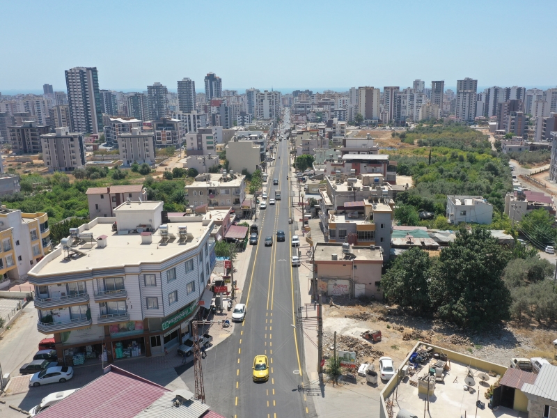 Büyükşehir Fındıkpınarı Caddesi’nde Yenileme Çalışması Yürütüyor