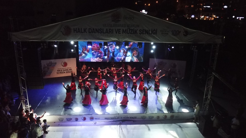 Festival coşkusu Atakum’un dört bir yanında