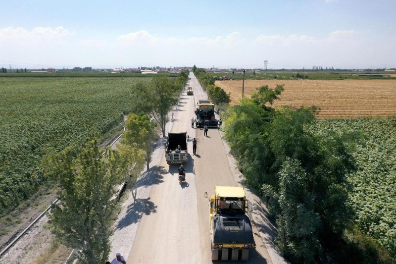 HAYIROĞLU MAHALLESİ’NDEN ABDİTOLU VE ERLER’E BAĞLANAN YOL ÇALIŞMASINDA SONA GELİNDİ