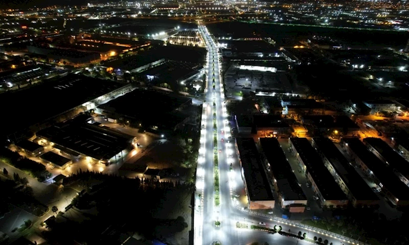 Mehmet Akif Ersoy Caddesi’ne Modern Aydınlatma