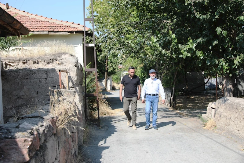 BAŞKAN ÇOLAKBAYRAKDAR, “DÖNÜŞÜMLE GECEKONDU EVLERİ YIKIP, GENİŞ YOLLAR YAPIYORUZ”