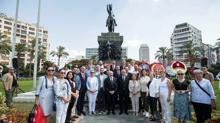 Soyer, “Hayaletler düzenini delip geçeceğiz”