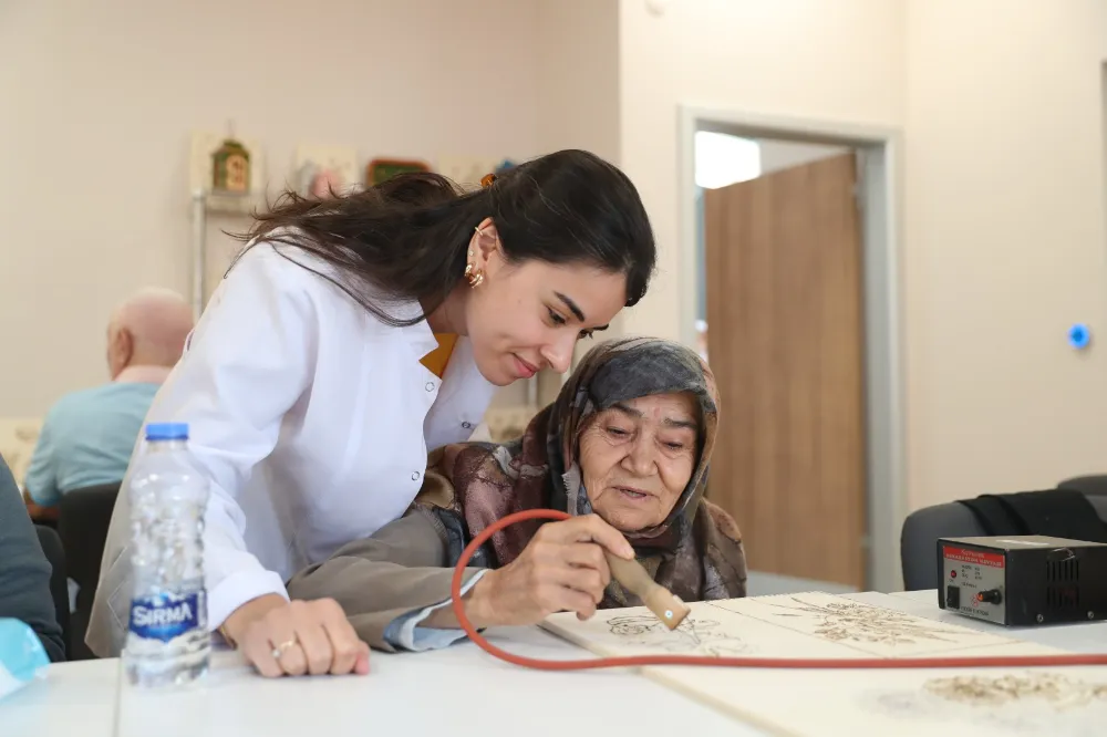 Bağcılar’da Yaşlıların Buluşma Noktası: Vefahane Yaşam Merkezi