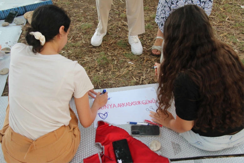 ‘Dünya Arkadaşlık Günü’ eğlenceli etkinliklerle kutlandı