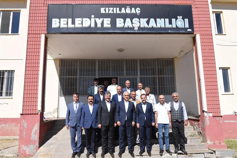 BAŞKAN ASYA, VALİ ÇAKIR İLE BİRLİKTE KIZILAĞAÇ’TA BİR DİZİ TEMASLARDA BULUNDU