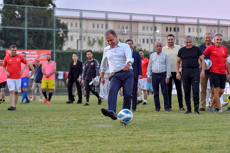 ‘Mersin Büyükşehir Belediyesi 2. Birimler Arası Futbol Turnuvası’ Başladı