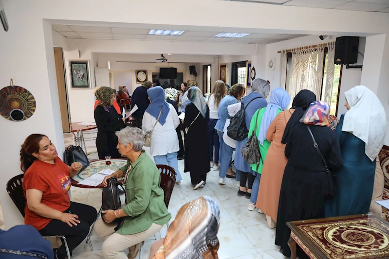 YENİ DÖNEM AKMEK KURSLARINA KADINLARDAN YOĞUN İLGİ