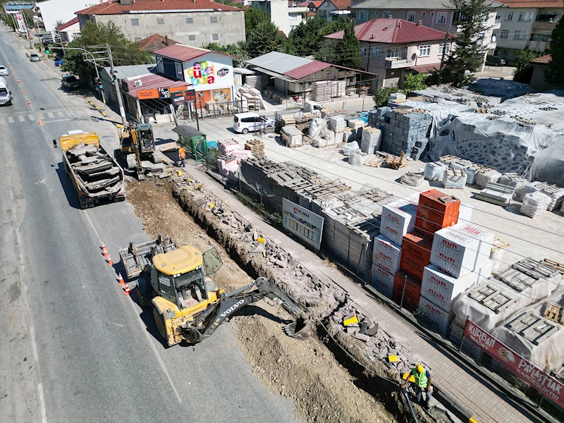 Başkan Yüce çalışmaları yerinde inceledi: “Akyazı’ya yeni bir eser daha kazandıracağız”