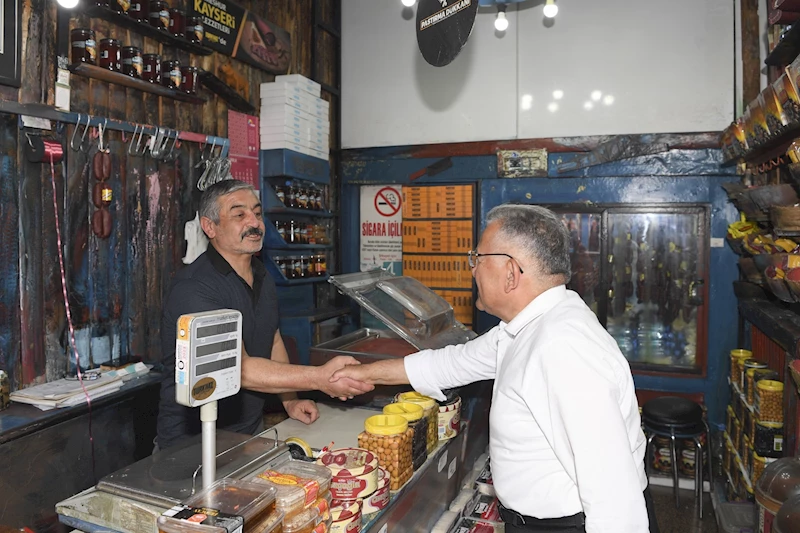 Başkan Büyükkılıç’tan Camikebir Mahallesi Esnafı Ziyareti