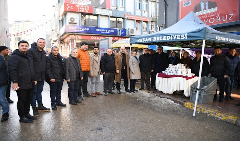 Keşan Belediyesi 10 bin adet kandil simidi ikram etti