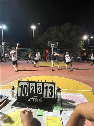 Sokak basketbolu heyecanı Göztepe