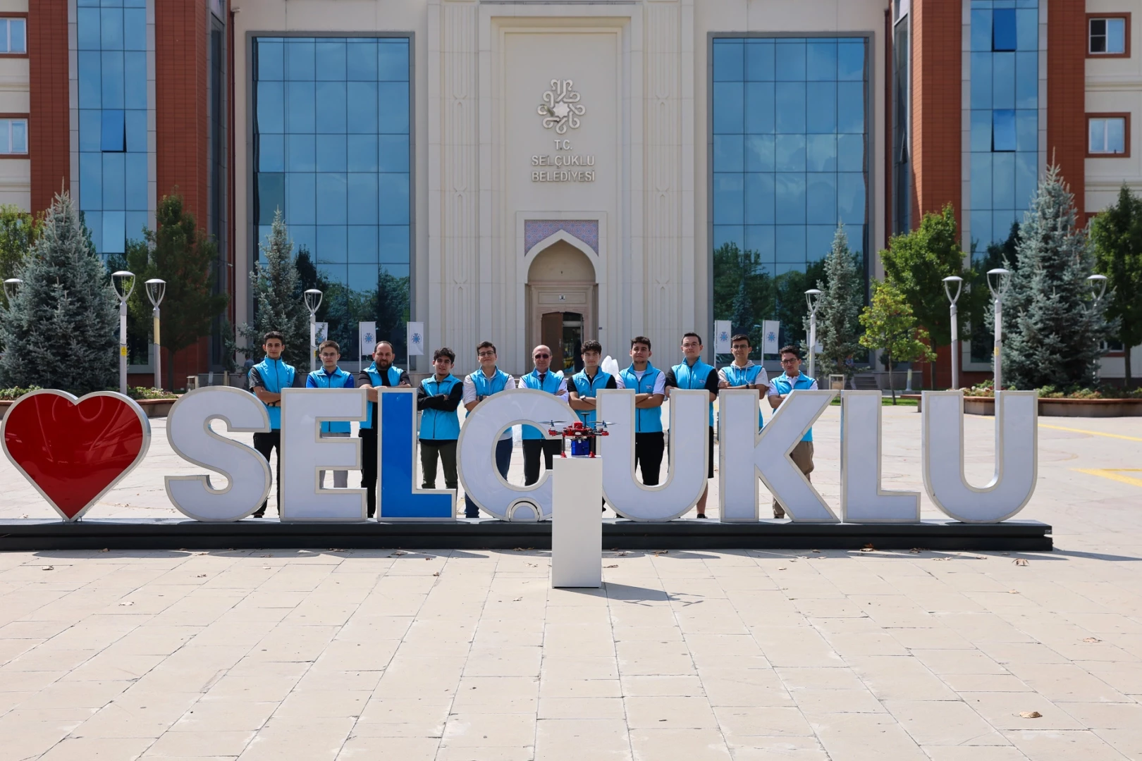 SARGE İHA takımından Başkan Pekyatırmacı’ya ziyaret