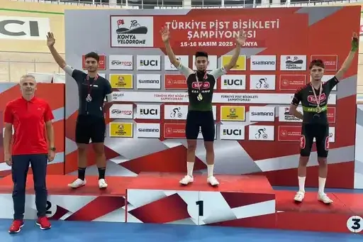 Veledromu’nda Torku rüzgarı! Madalyalar peş peşe