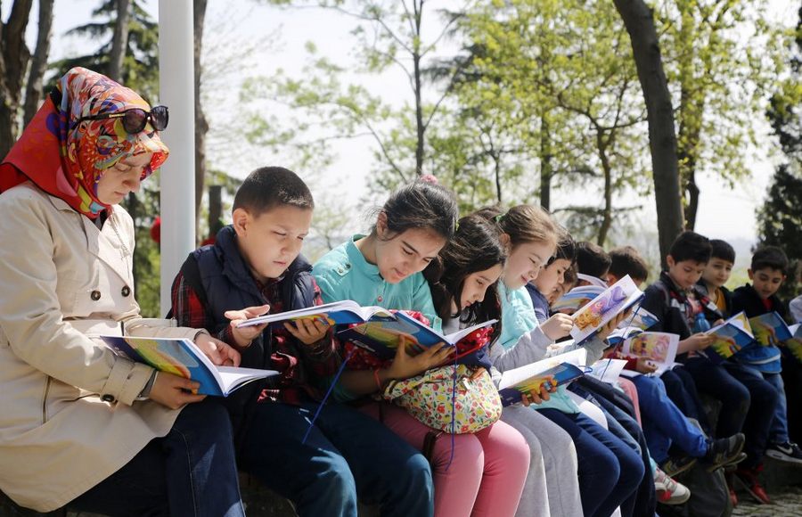 Lale Festivali'nde Kitap Okudular