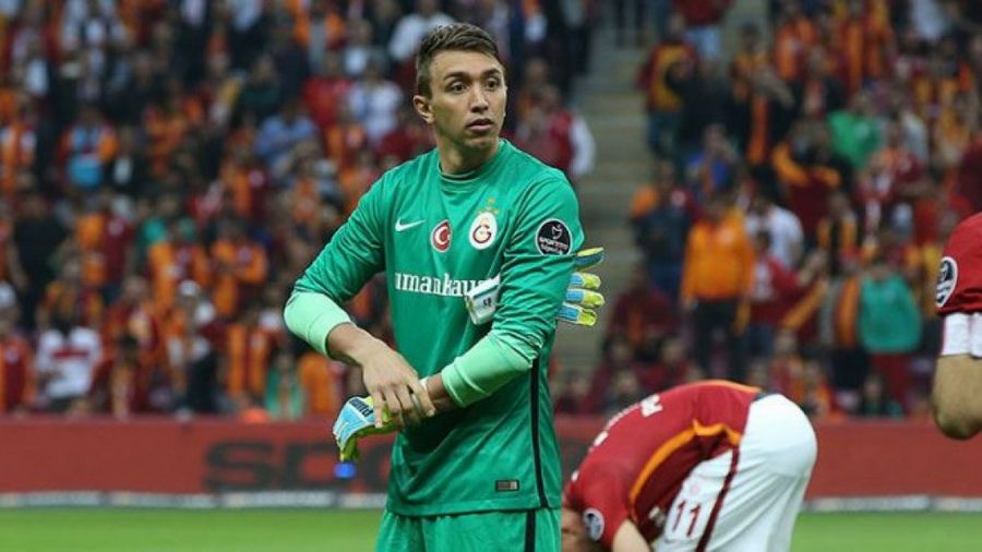 Muslera'dan Transfer Açıklaması!