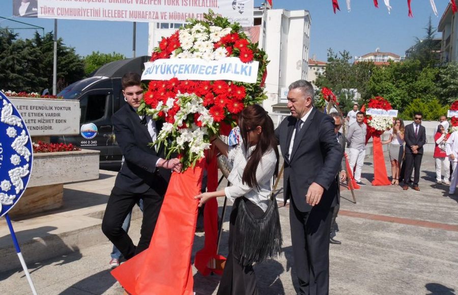 Var olma mücadelesinin ilk adımı