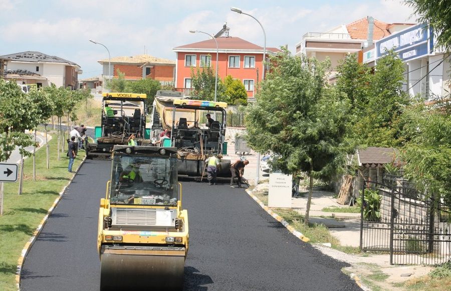 BEYLİKDÜZÜ BELEDİYESİ’NDEN İLÇE HALKINA YENİ “YOLLAR”