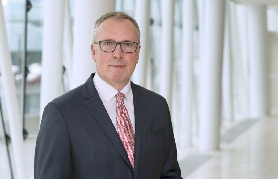 SAXO BANK EMTiA STRATEJİ MÜDÜRÜ OLE HANSEN : “Altın belirsiz bir durumda takılıp kaldı! ”