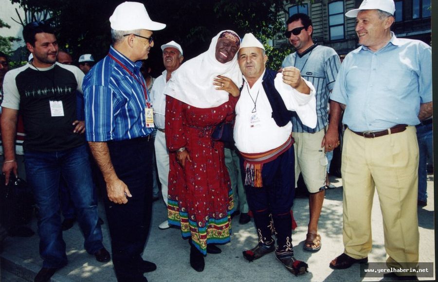 Akgün; Arap Bacıyı Unutmadı...