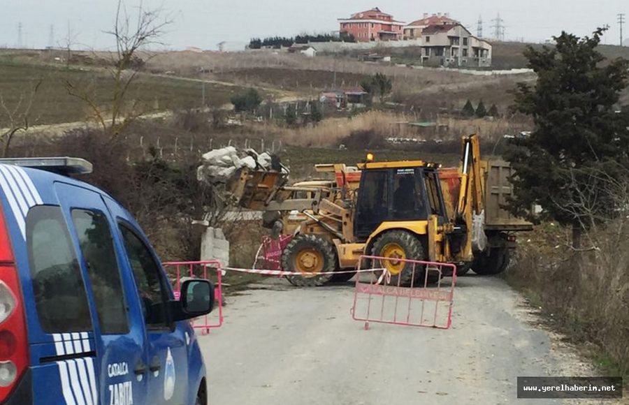 Tehlike Saçan Metruk Yapılar Yıkılıyor