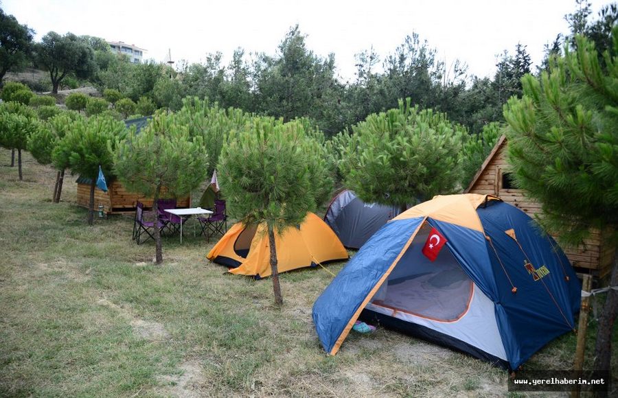 İzciler Beylikdüzü'nde Kampta