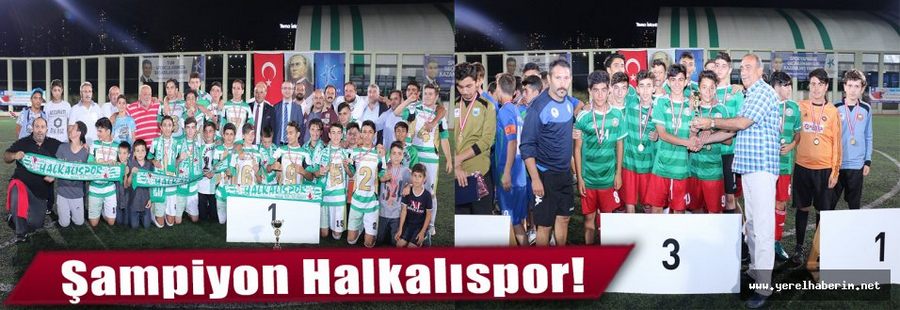 Şampiyon Halkalıspor!