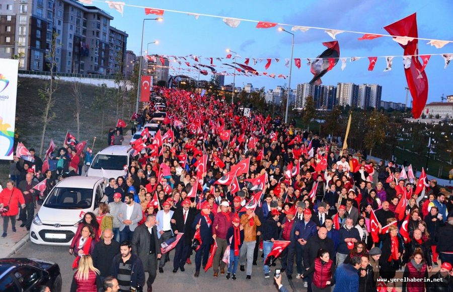 CUMHURİYET IŞIĞI, NEREDE.?