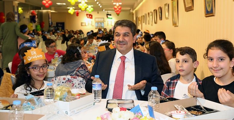 İlk İftar Heyecanı Esenler’de