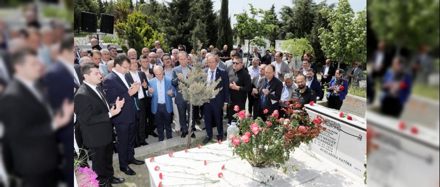 Mevlüt Aslanoğlu Kabri Başında Anıldı