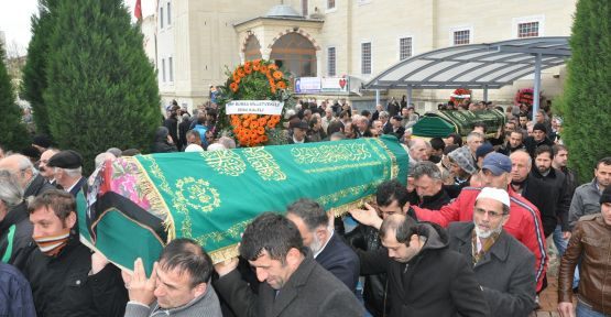 3 ayrı cenaze namazı birden kılındı