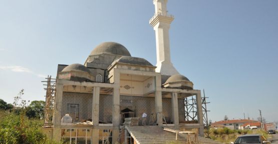 Ali Rıza Efendi Camii İbadete Açıldı